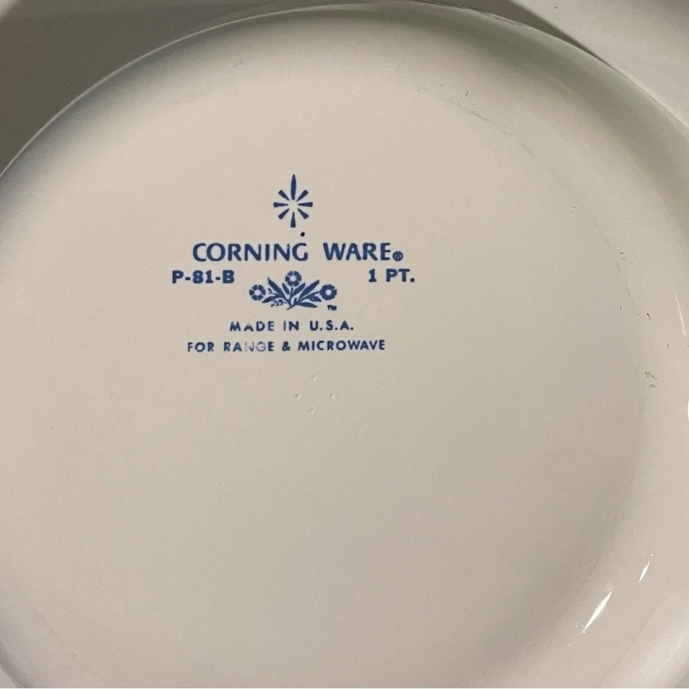 Vintage corning ware saucepan, Blue corn flower pattern 1 pint